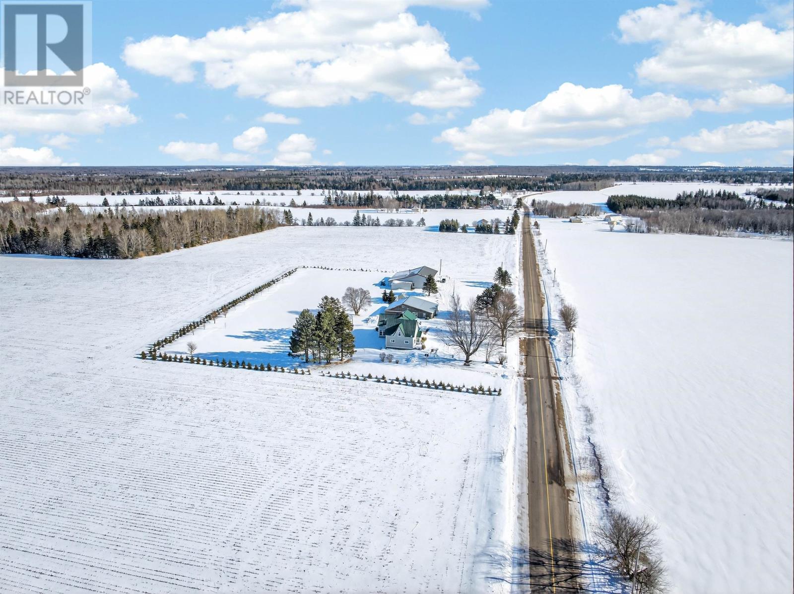 692 Rte 127 Richmond