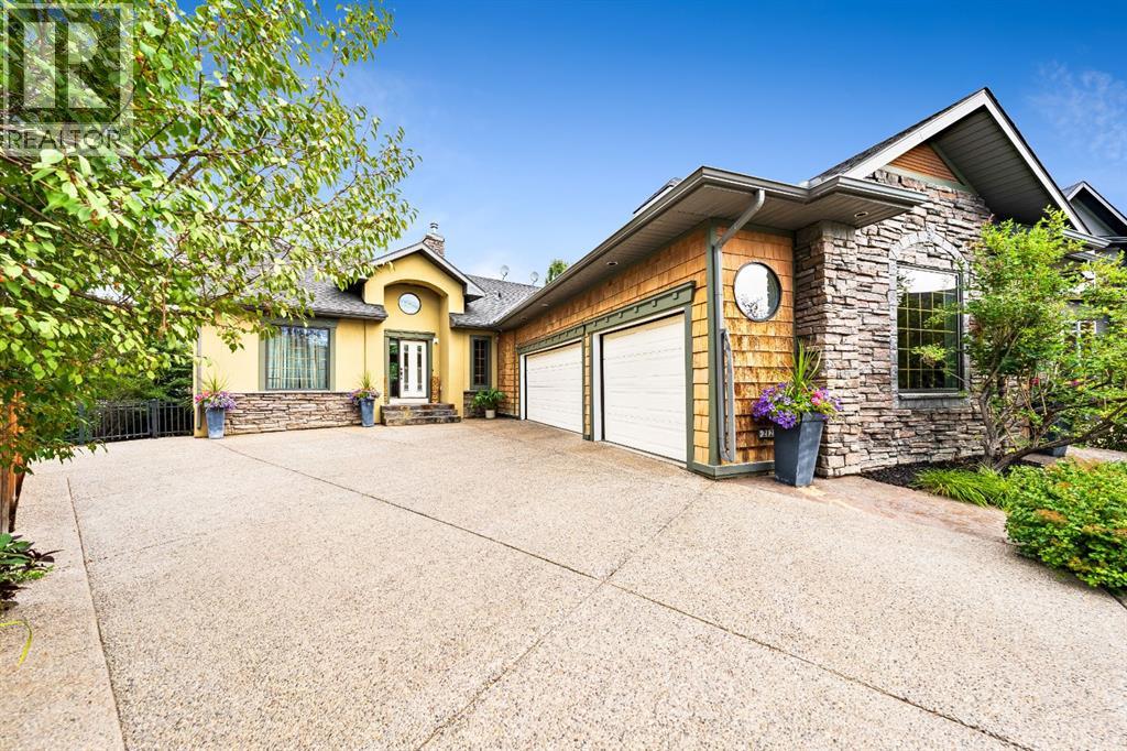 212 Aspen Meadows Place SW