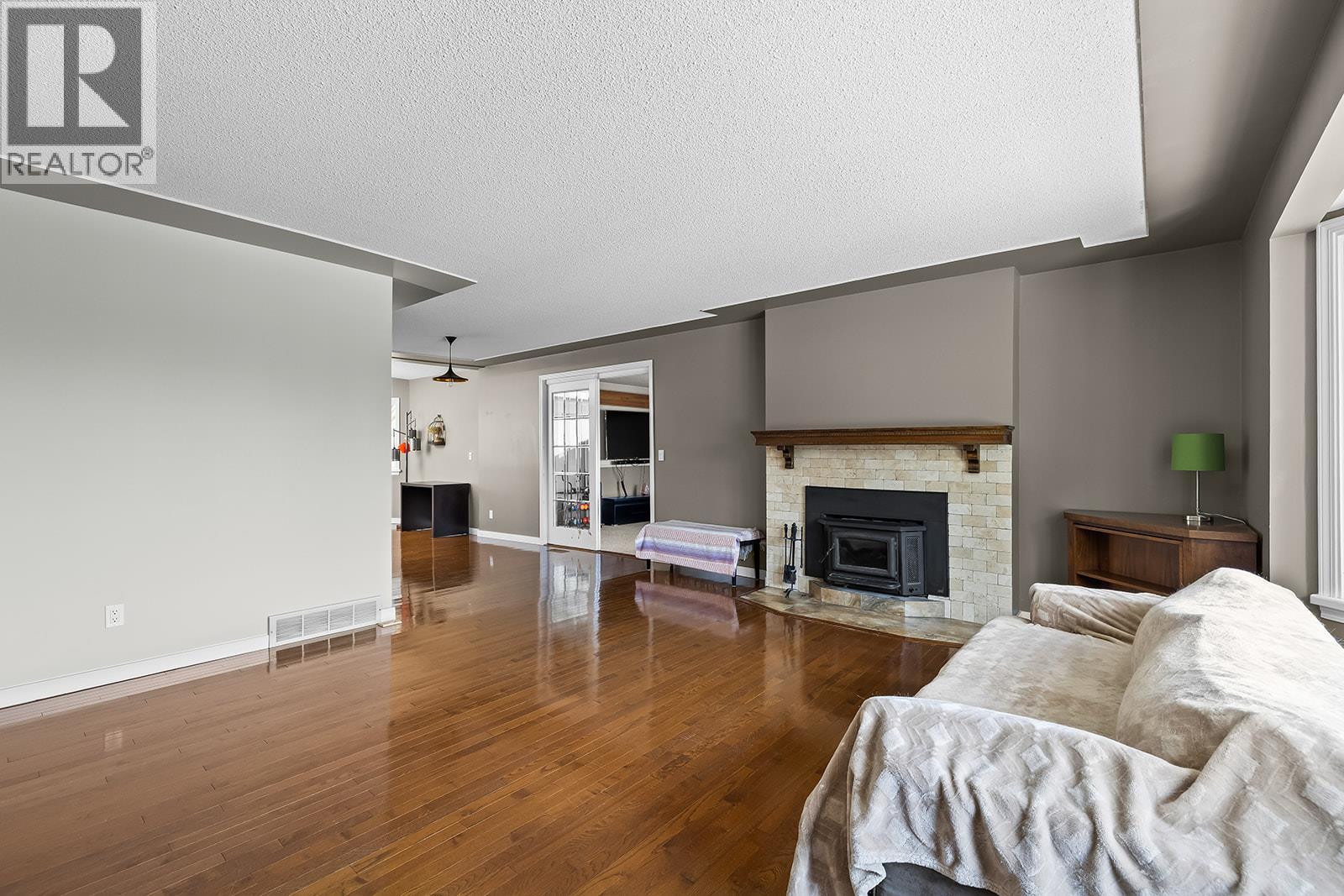 951 Montcalm Drive