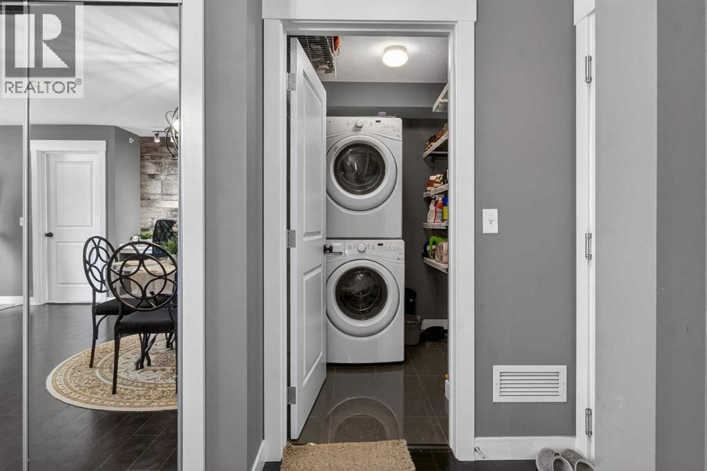 4403, 302 Skyview Ranch Drive NE