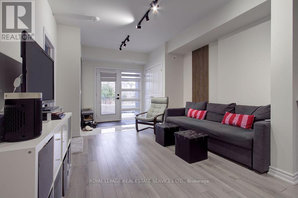 123 - 349 WHEAT BOOM DRIVE E