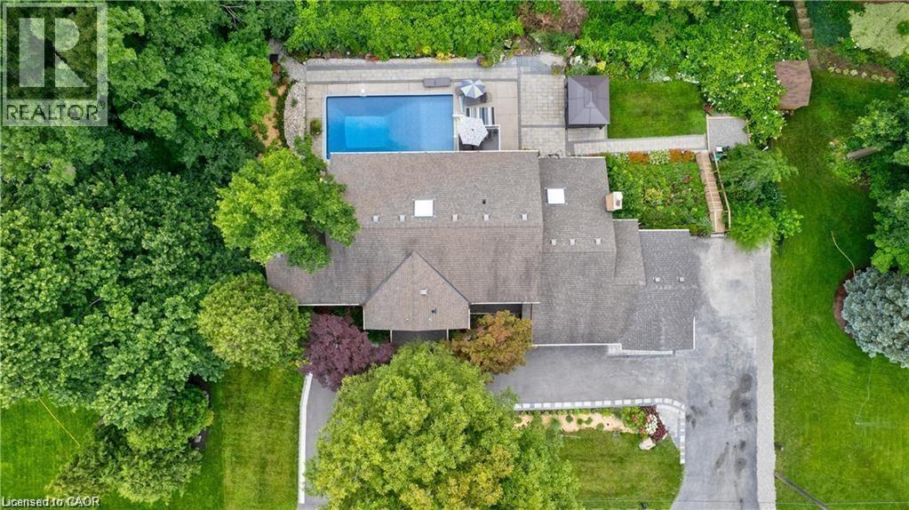 355 EDGEHILL Drive