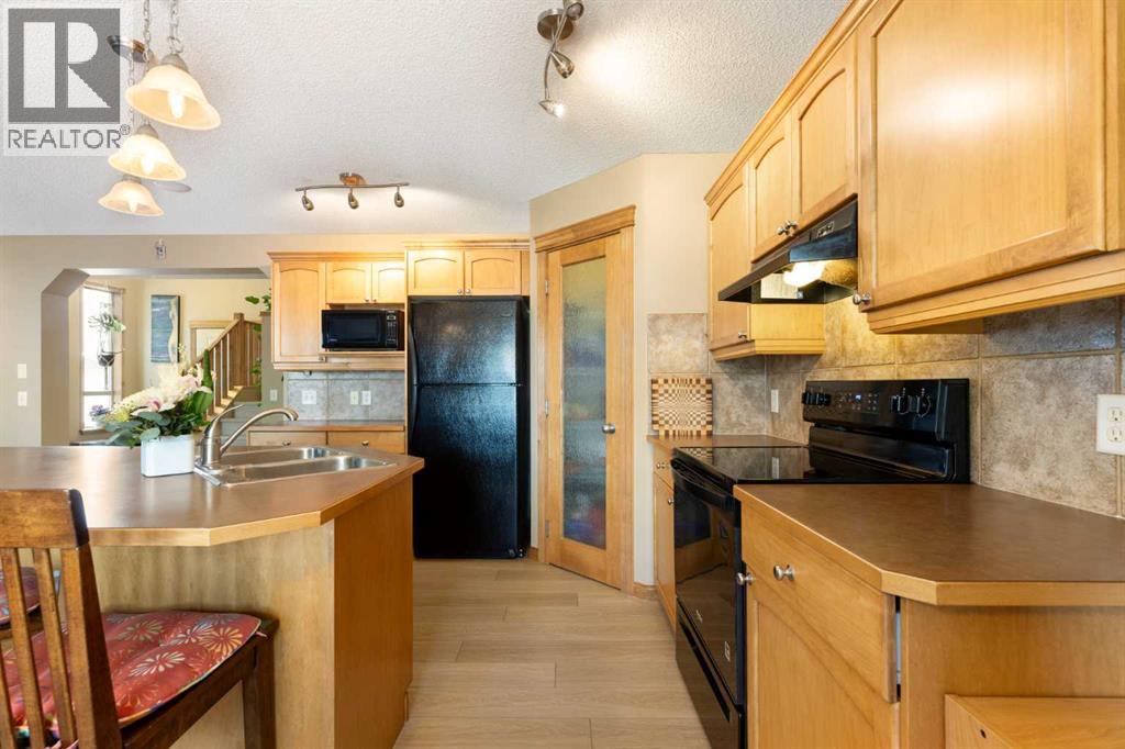 34 Tuscany Meadows Drive NW