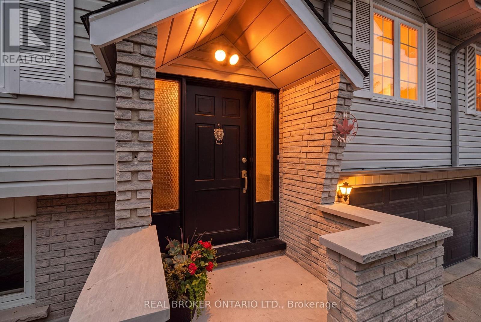 254 SOUTHWOOD DRIVE