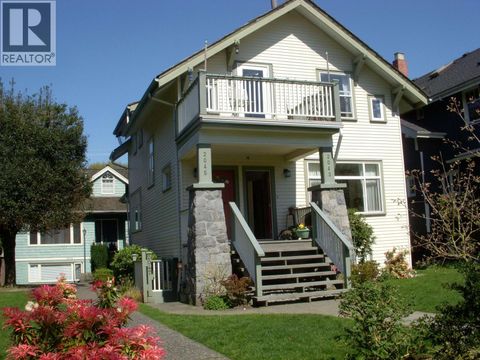 2043-2047 W 14TH AVENUE Vancouver BC V6J2K3