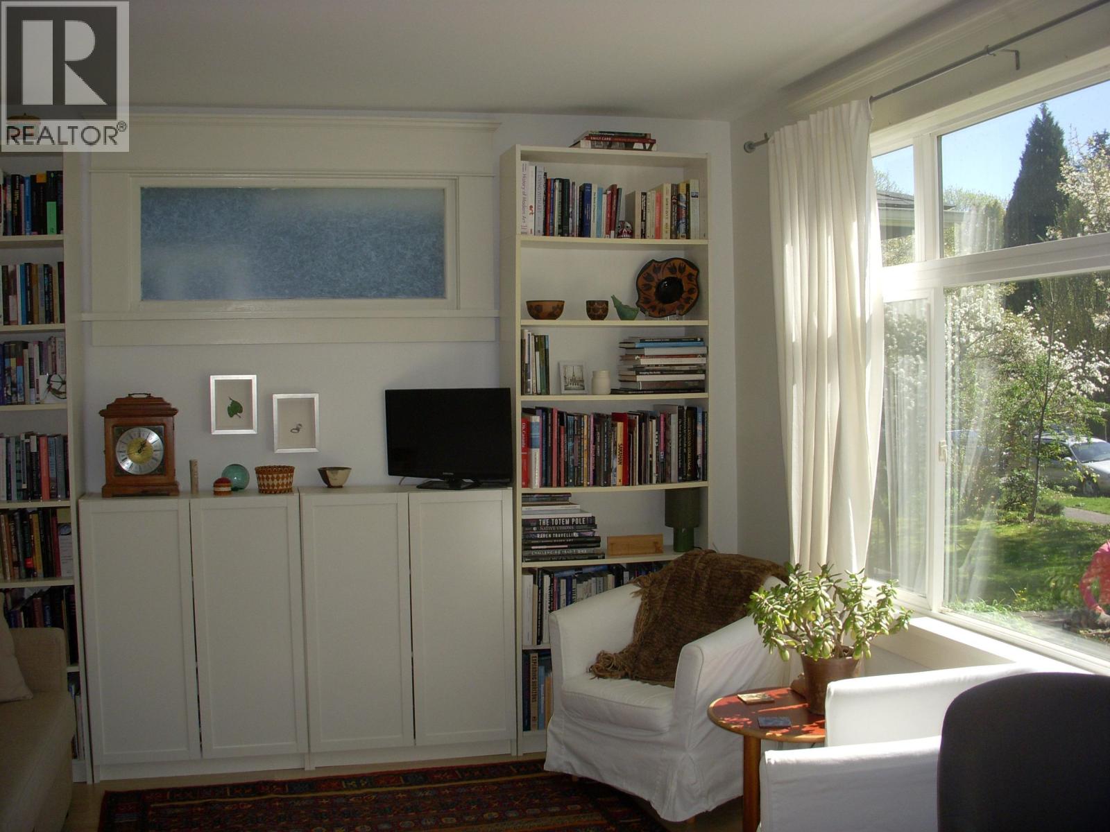 2043-2047 W 14TH AVENUE