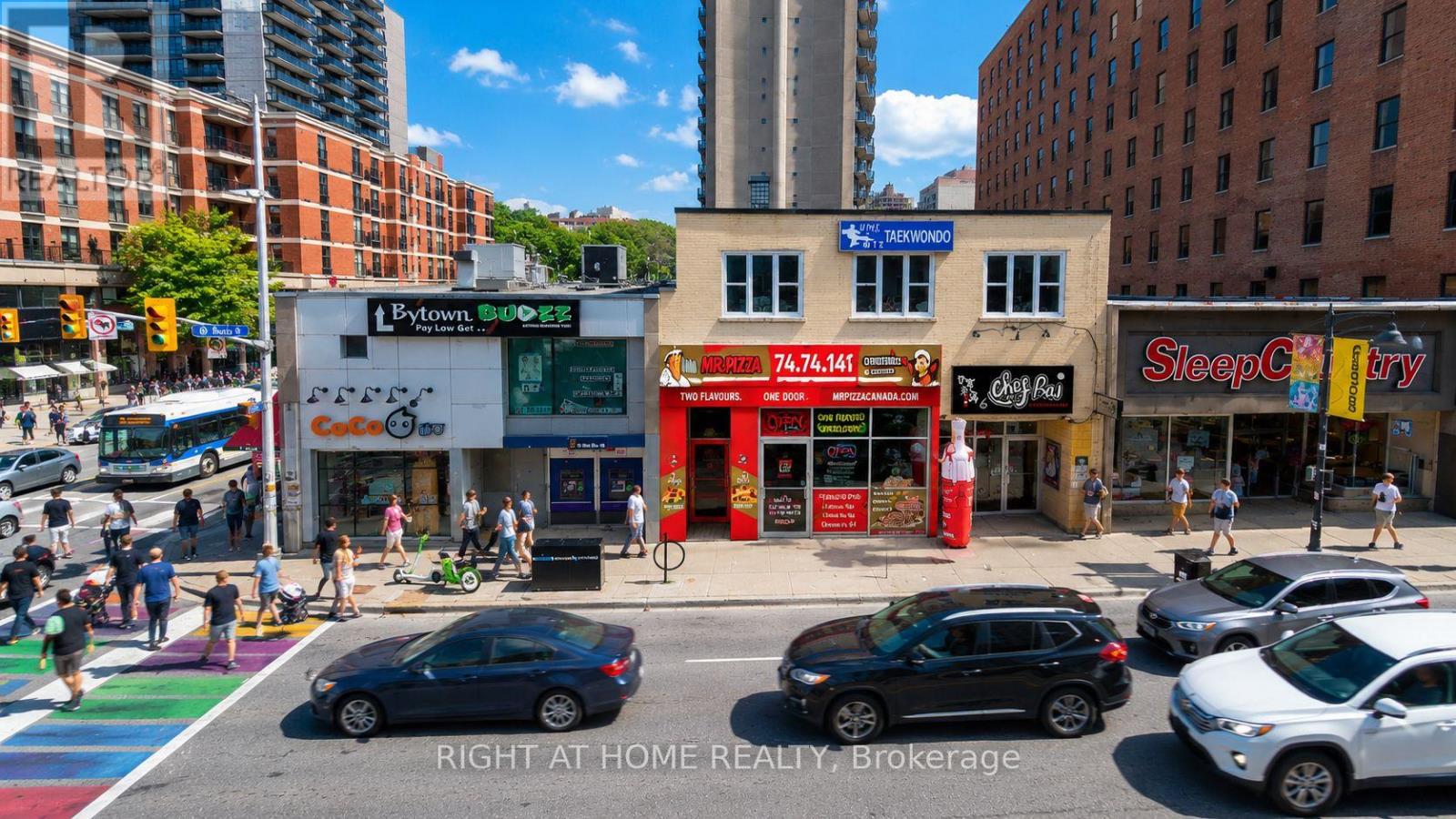 288 BANK STREET