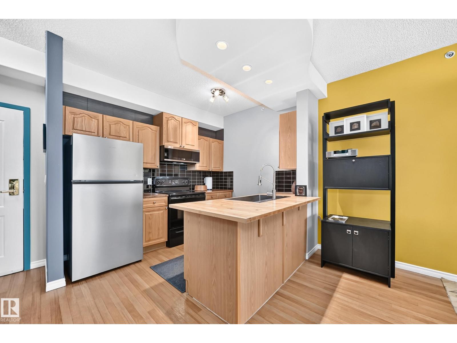 #421 14259 50 ST NW