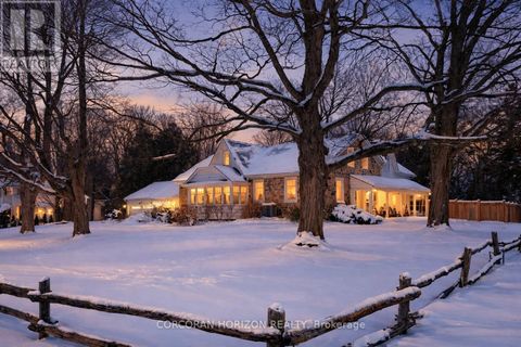 320 WHITMORE DRIVE Waterloo ON N2K1X4