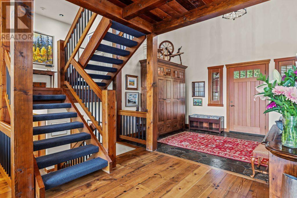 517 Silvertip Pointe