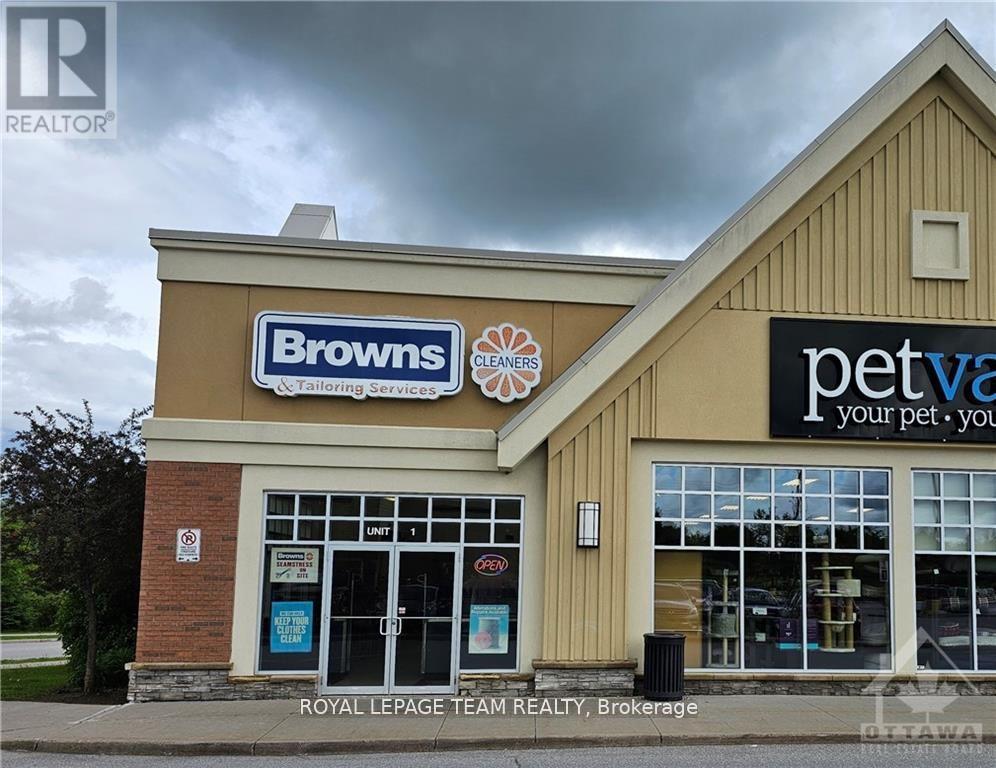 Photo 1 of 10 — 854 MARCH ROAD, Ottawa, ON K2W0C9