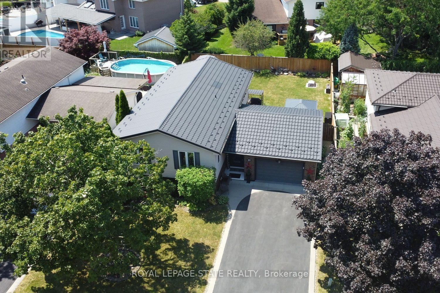 24 BUCHANAN DRIVE