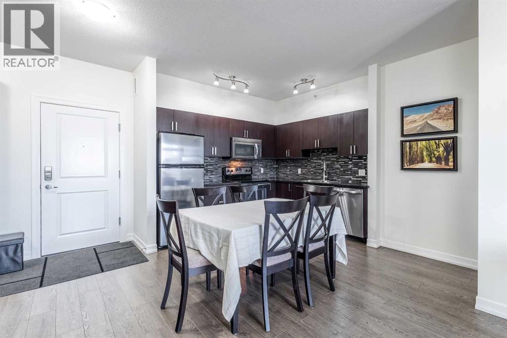 403, 117 Copperpond Common SE