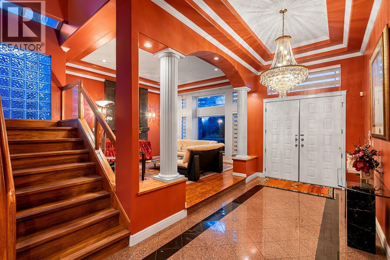 2768 SOUTHCREST DRIVE