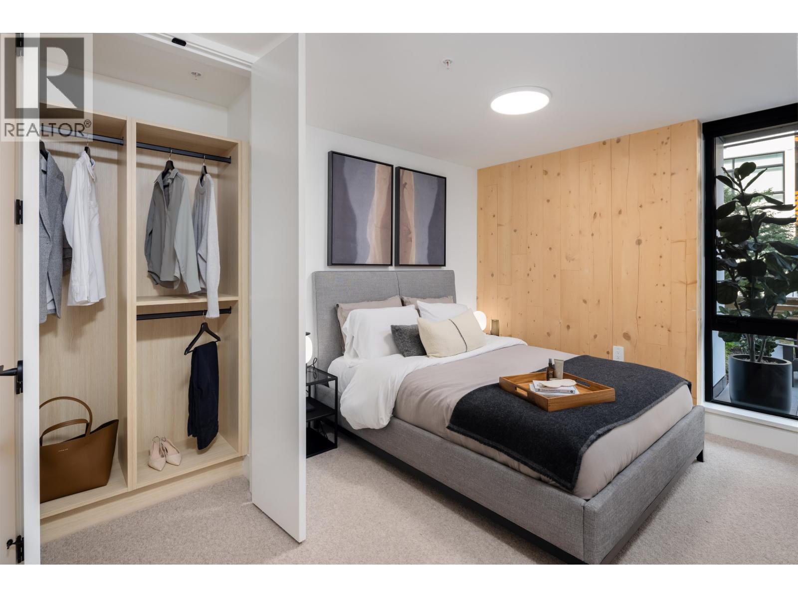 103 310 SALTER STREET