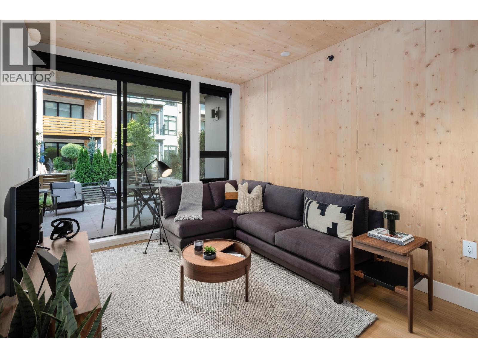 103 310 SALTER STREET