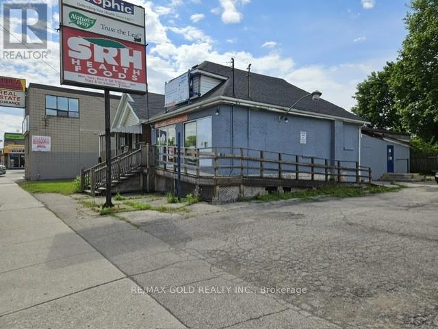 1230 BARTON STREET E
