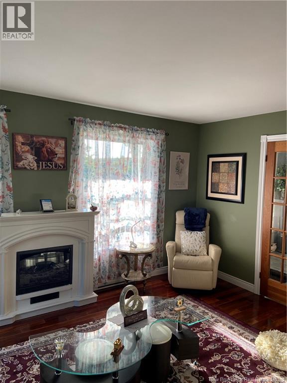 108 Winchester Drive - Photo 4