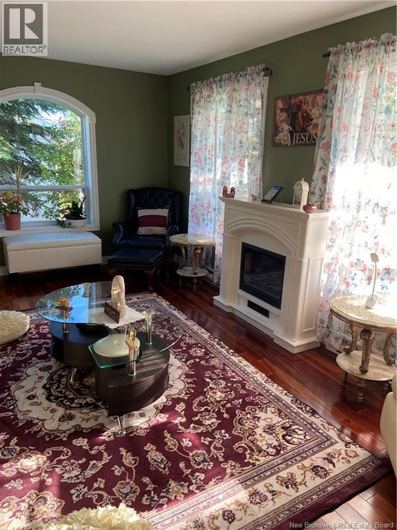 108 Winchester Drive - Photo 3