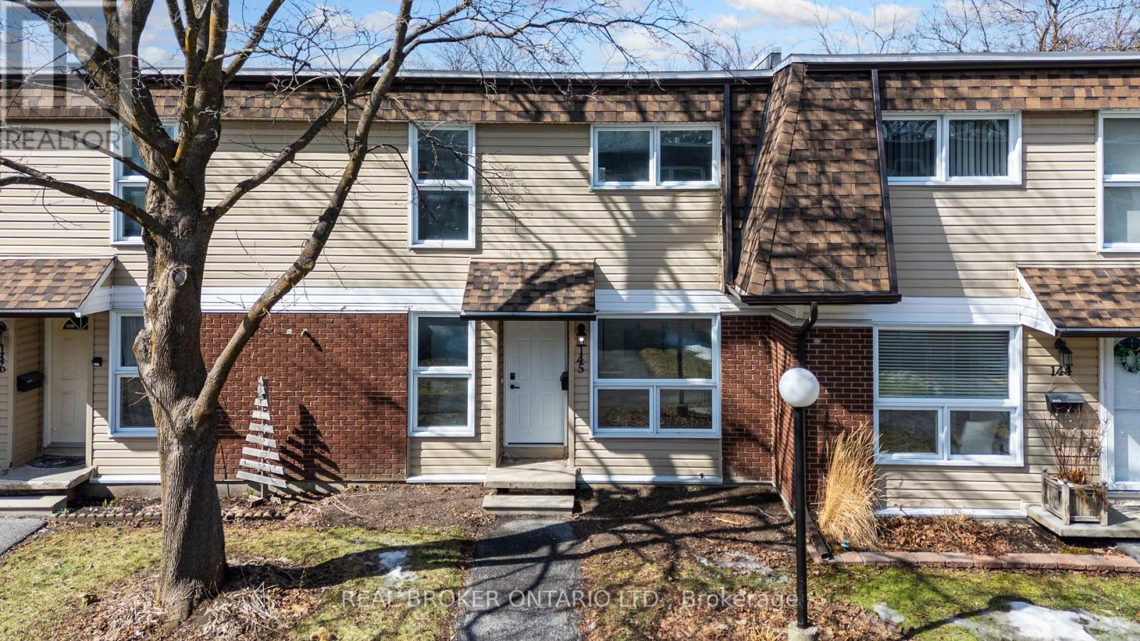 145 RUTHERFORD COURT
