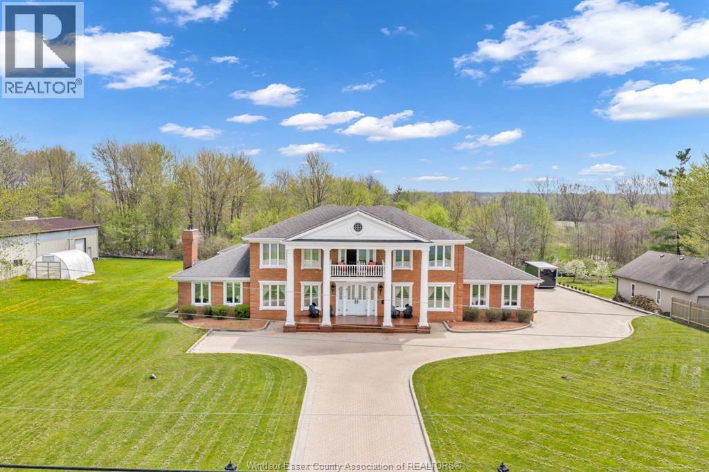 883 Front ROAD South
