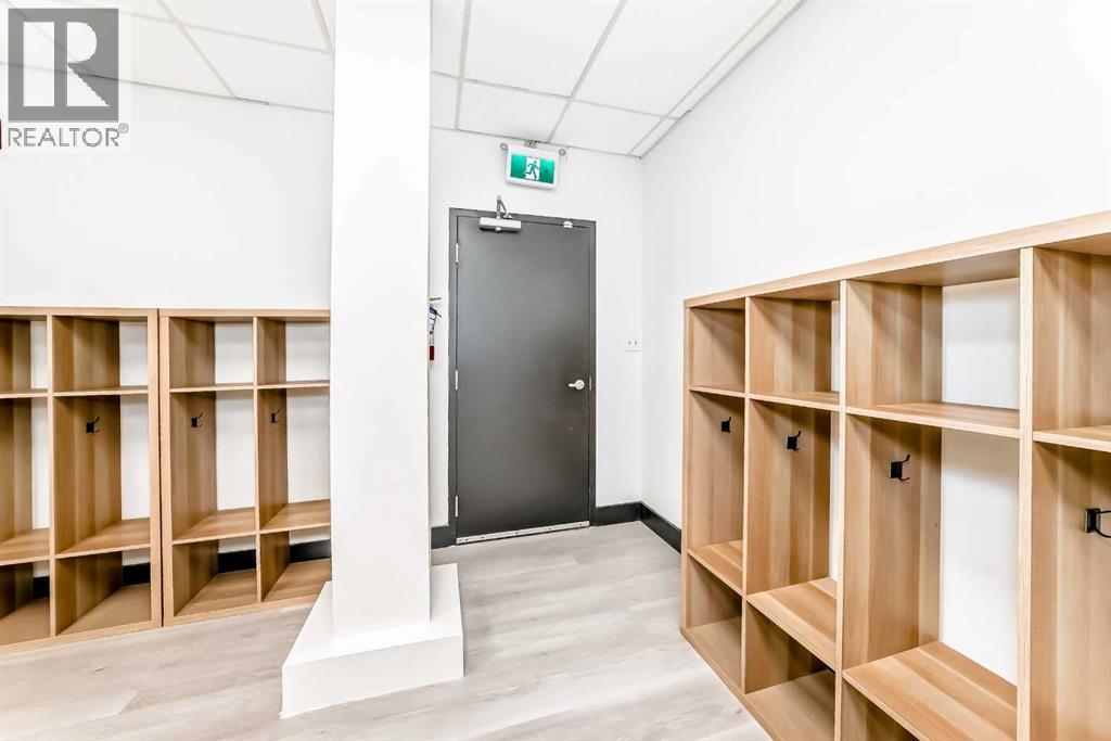 5,9,15, 1015 Centre Street NW