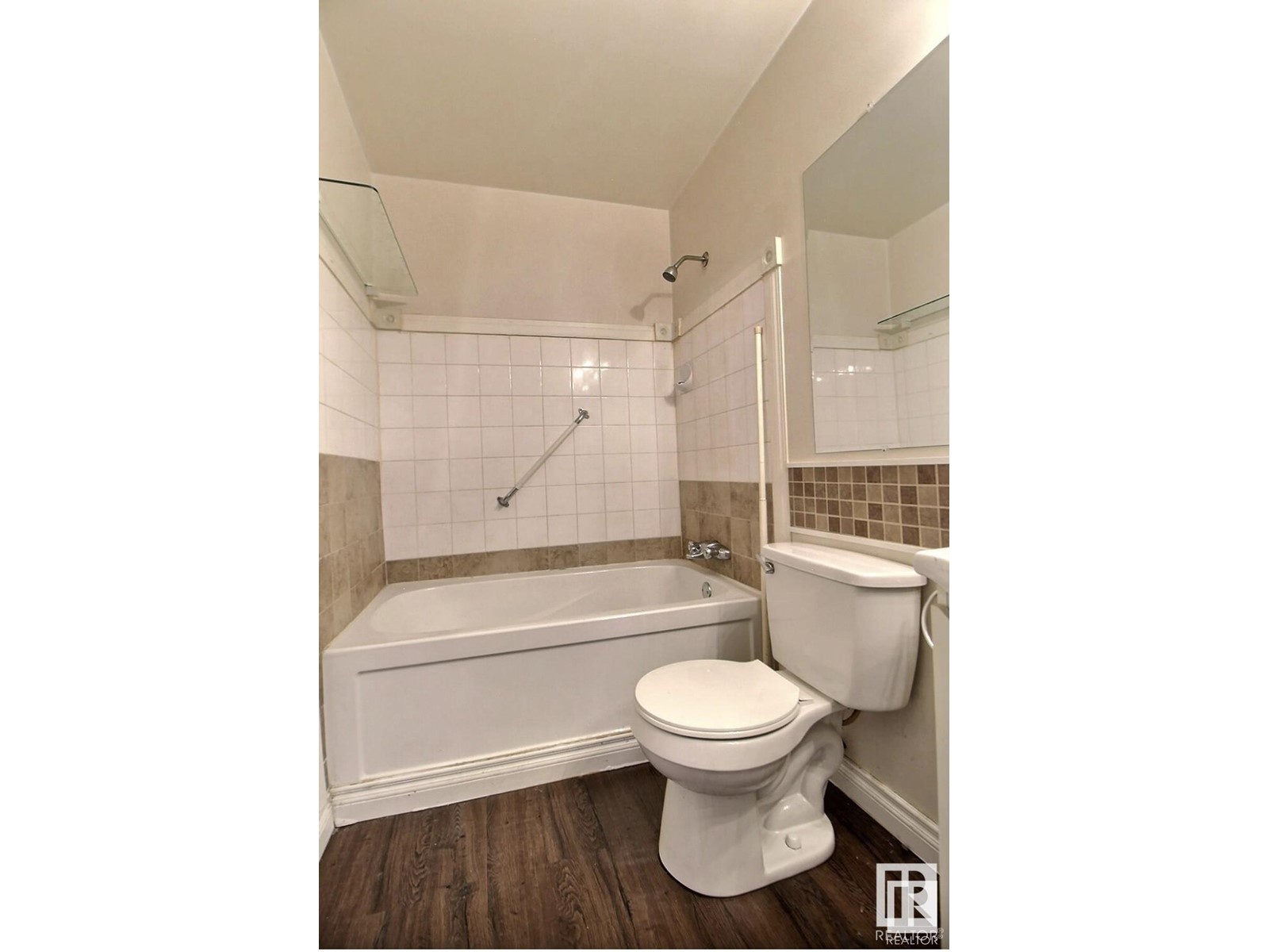 #108 14908 26 ST NW