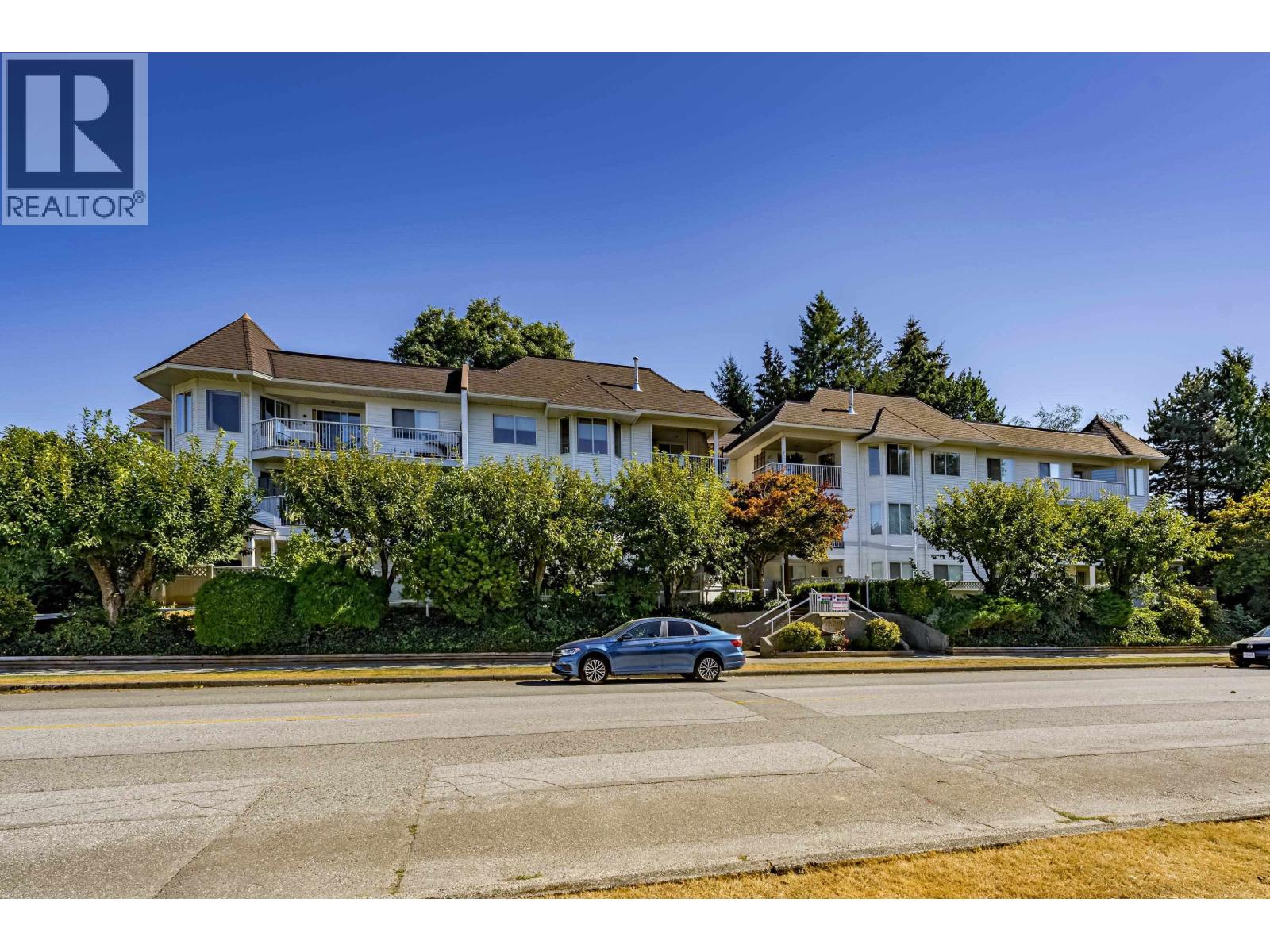 103 3088 FLINT STREET