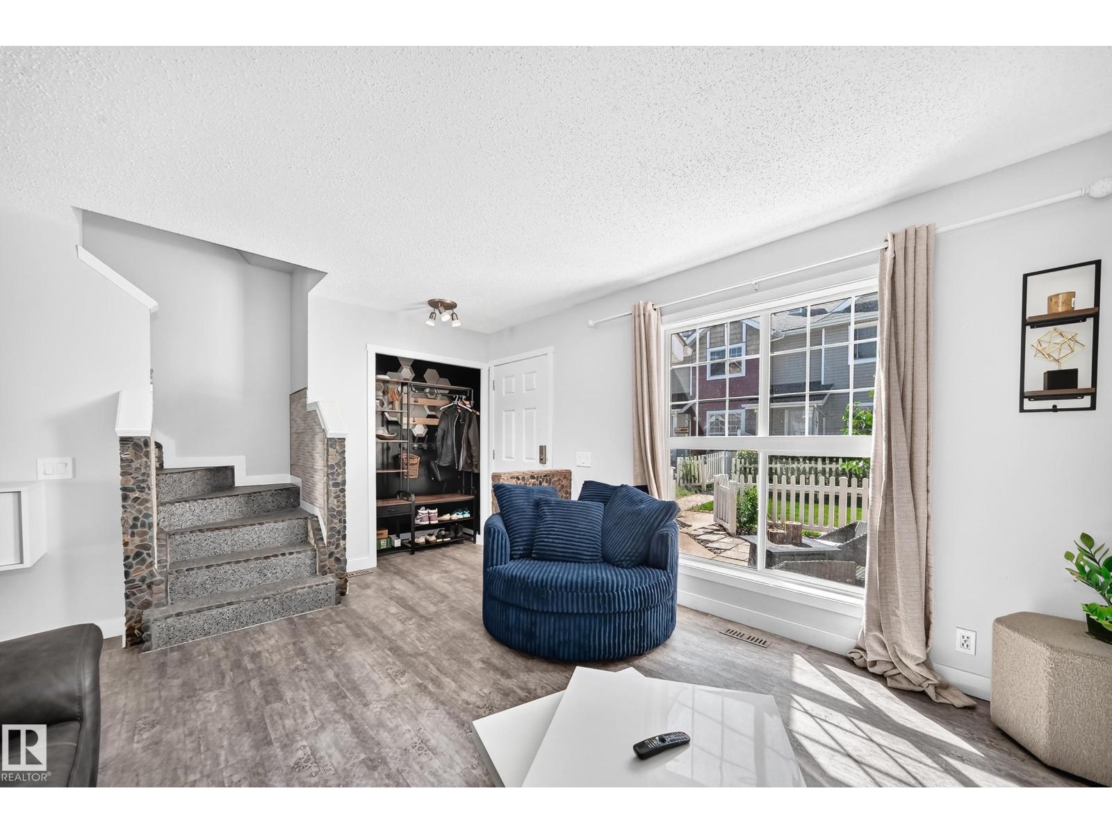 #146 5604 199 ST NW