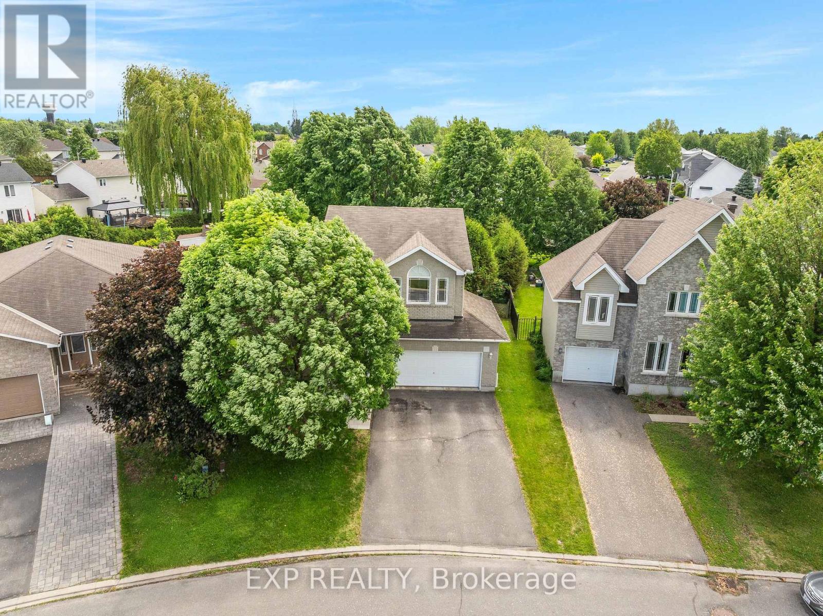 64 RADISSON DRIVE