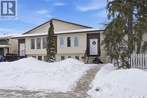 203A Dunlop STREET Saskatoon SK S7N2B8