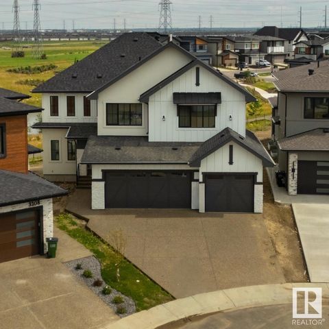 3104 2 Ave AV SW SW Edmonton AB T6X3C7