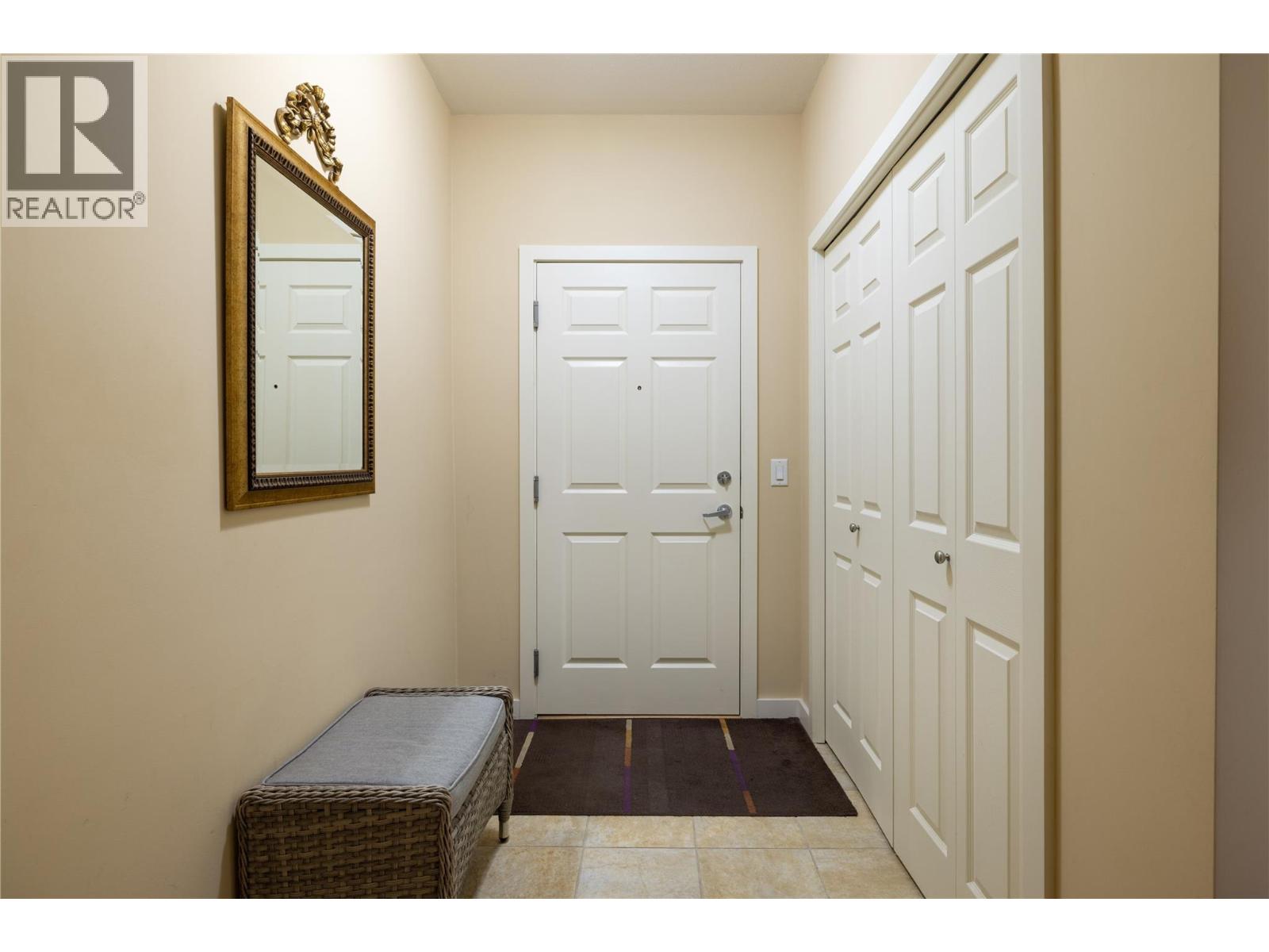 2120 Shannon Ridge Drive Unit# 108