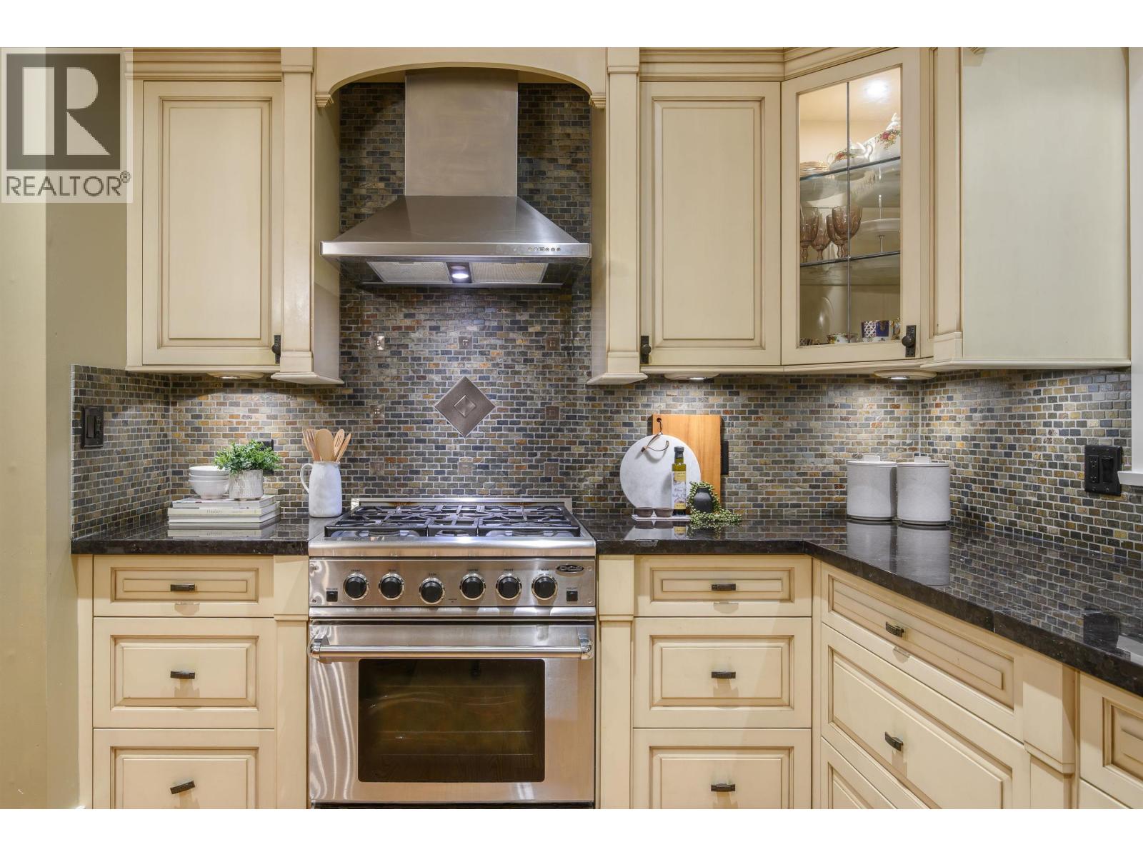 3402 ANNE MACDONALD WAY