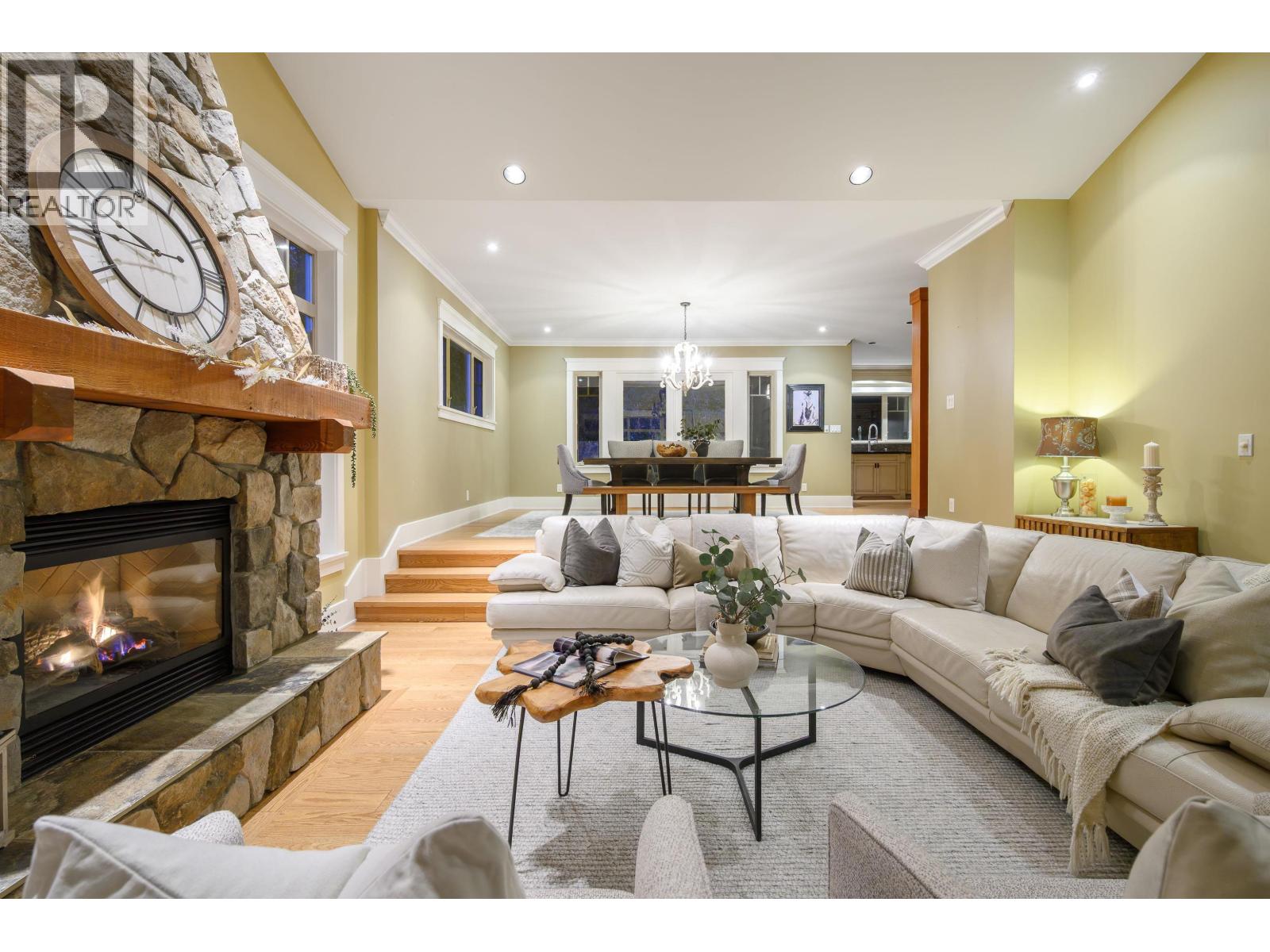 3402 ANNE MACDONALD WAY