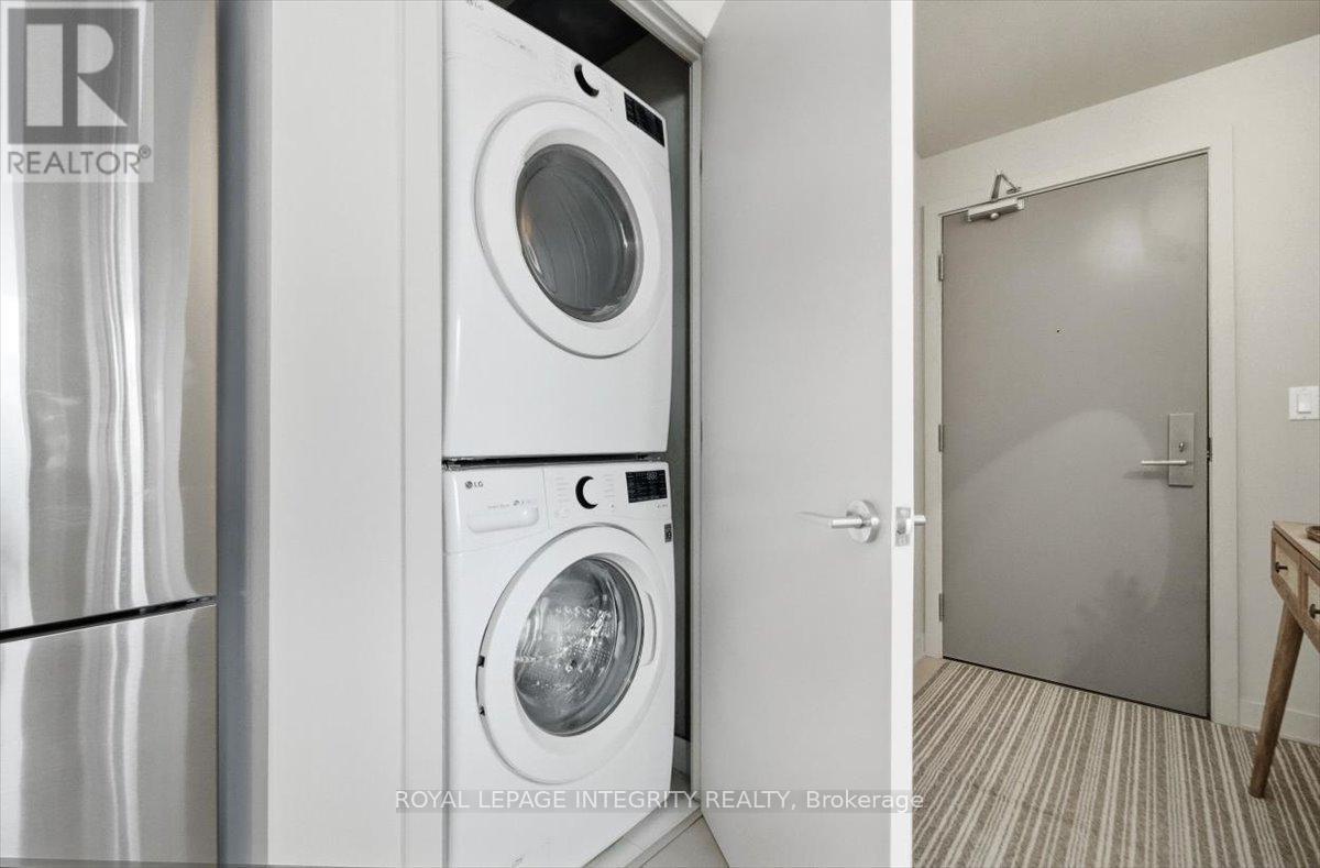 602 - 203 CATHERINE STREET