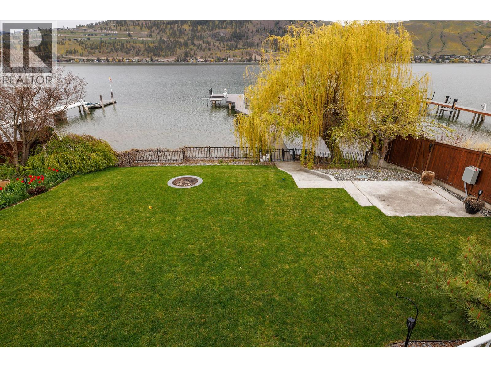 8291 Okanagan Landing Road