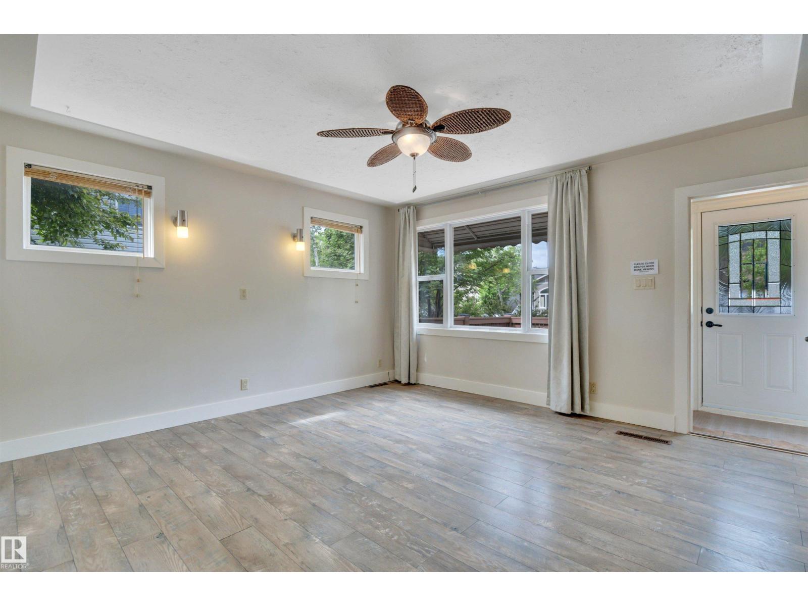 12015 124 ST NW