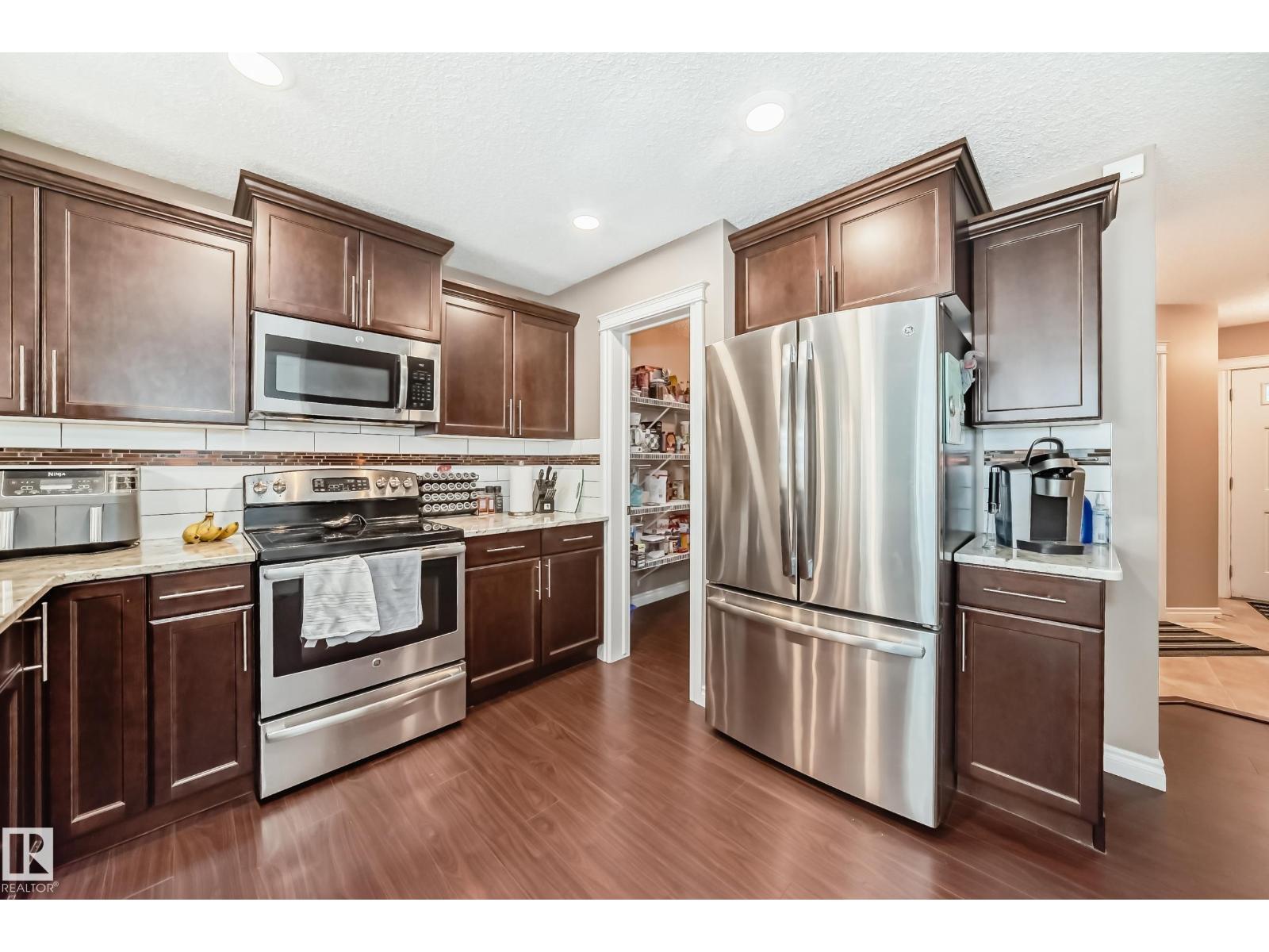 16813 120 ST NW NW