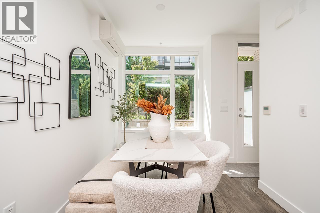 533 W 29TH AVENUE