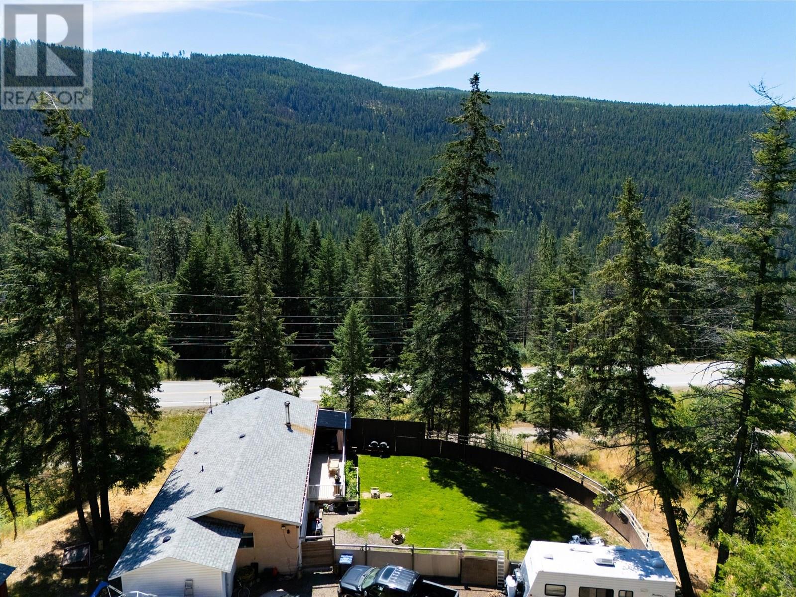 6090 Highway 33