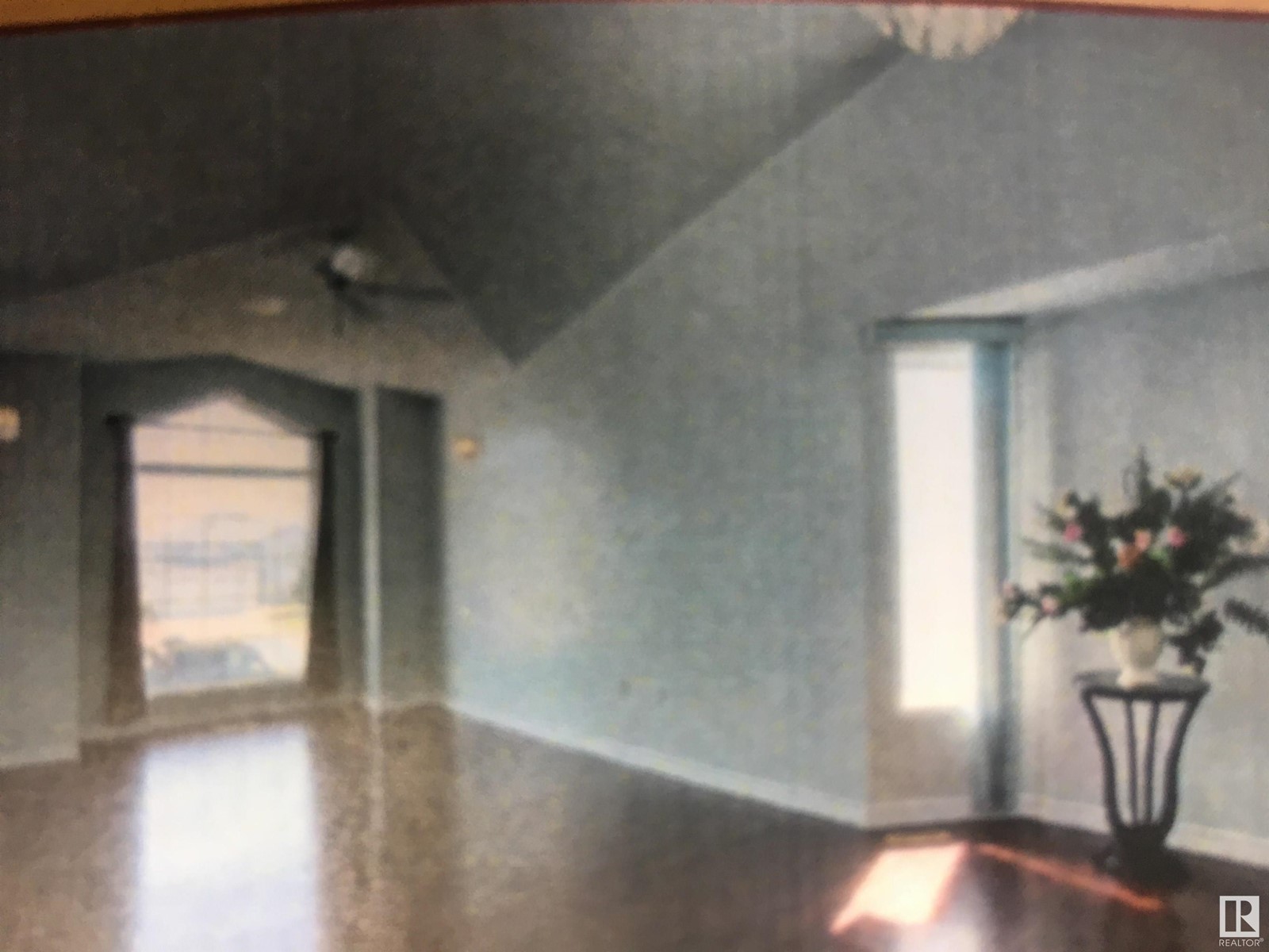 908 JORDAN CR NW