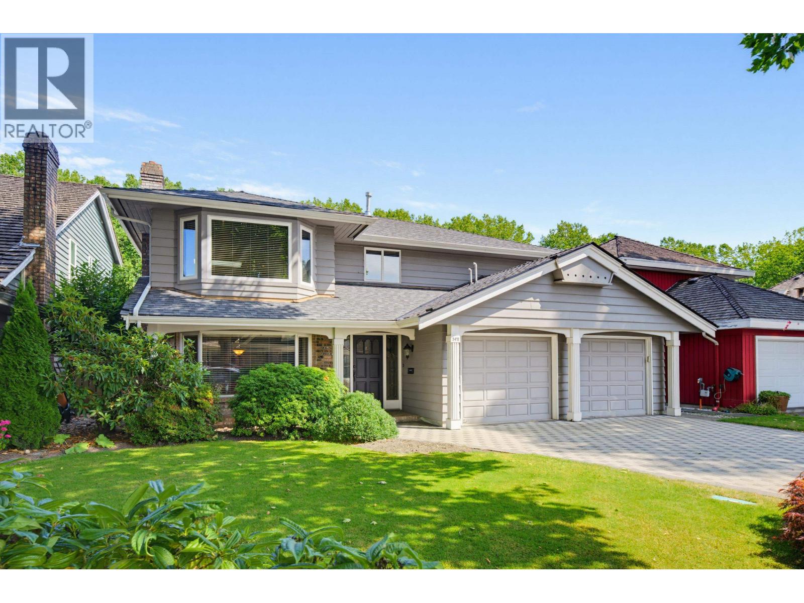 5471 WOODPECKER DRIVE