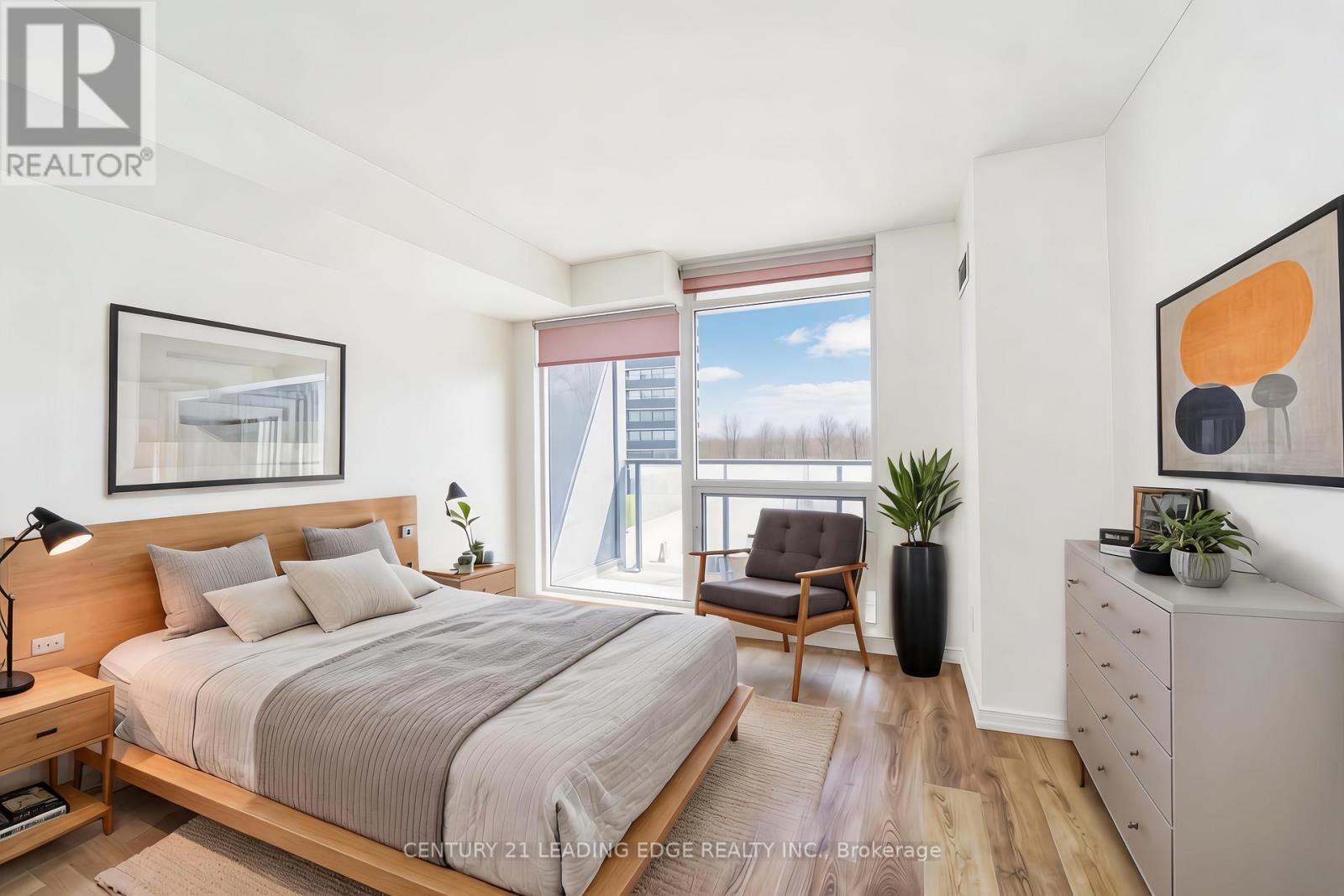 413 - 18 VALLEY WOODS ROAD