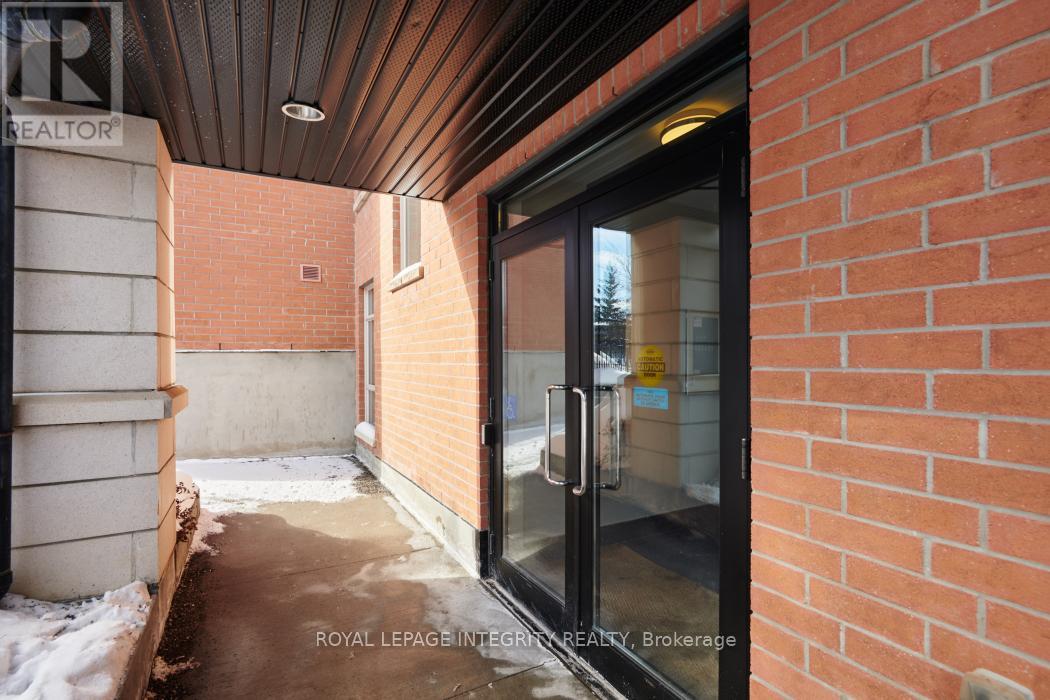 102 - 3684 FALLOWFIELD ROAD