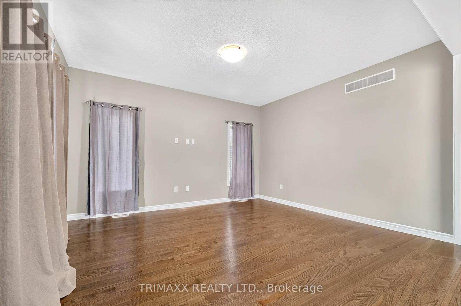 104 TARTAN AVENUE