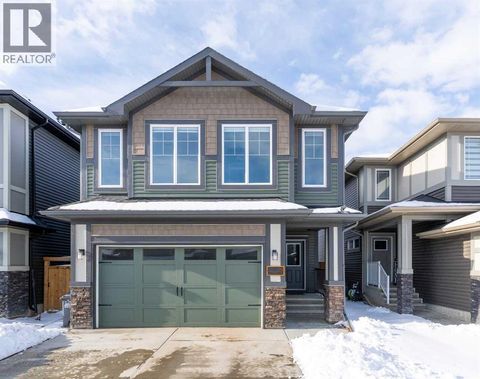 211 Mustang Street Cochrane AB T4C2P9