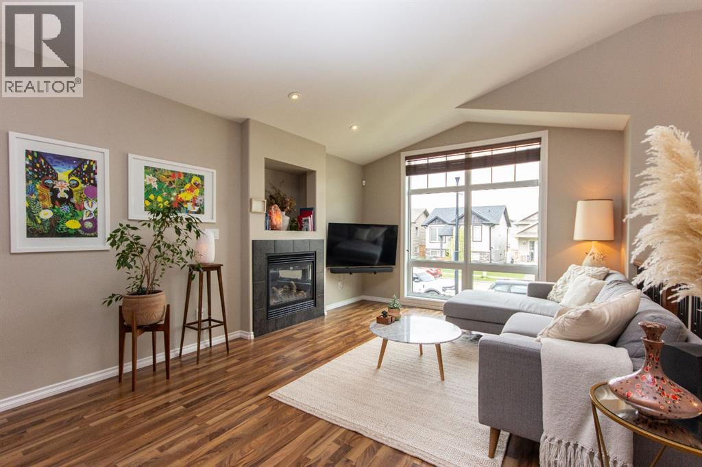 15 Regatta Way