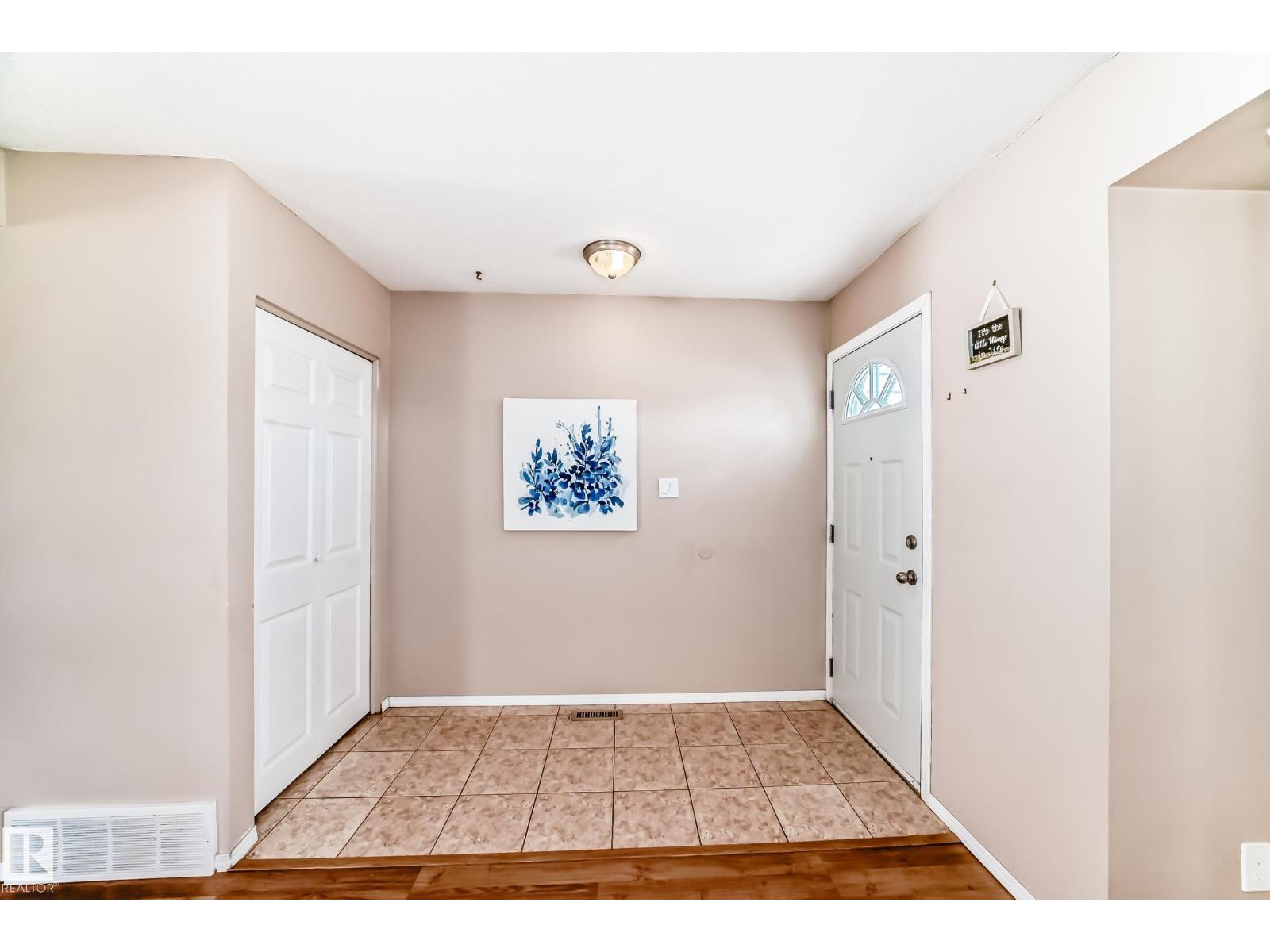 100 DICKINSFIELD CT NW