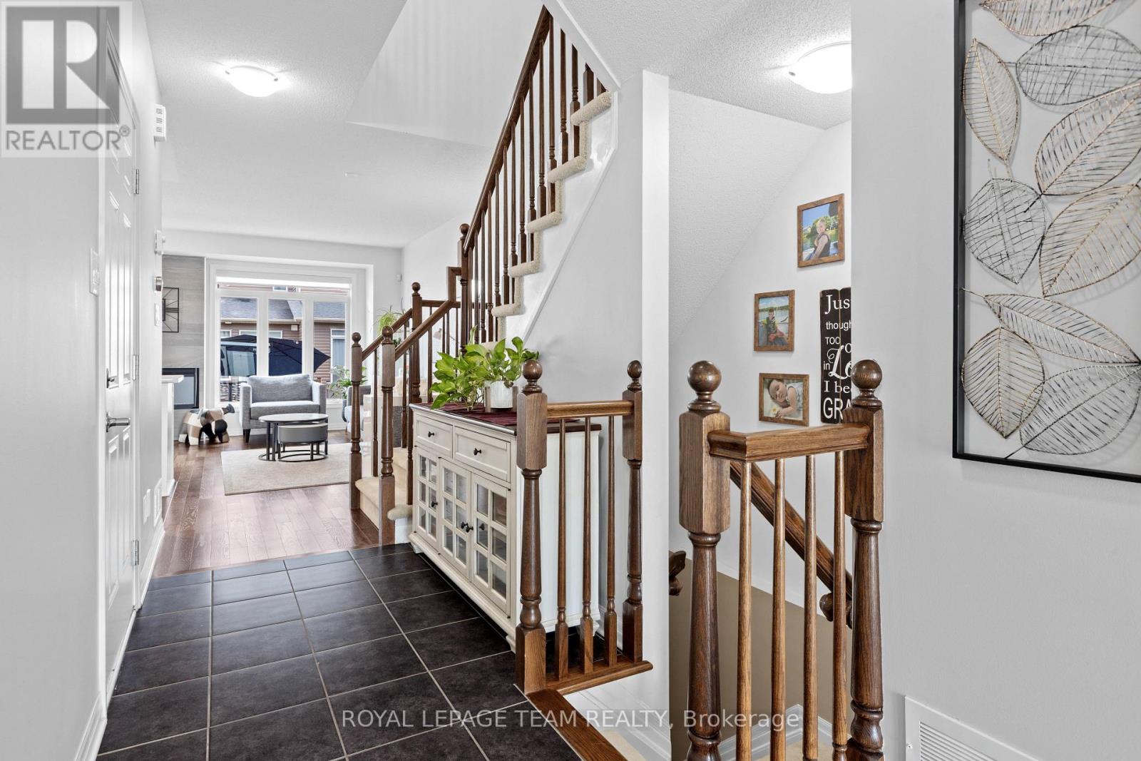205 OVERBERG WAY